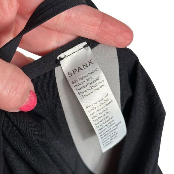 SPANX Black Oncore Tummy Control Mid-Thigh Compression Bodysuit Shapewear - Picture 9 of 11